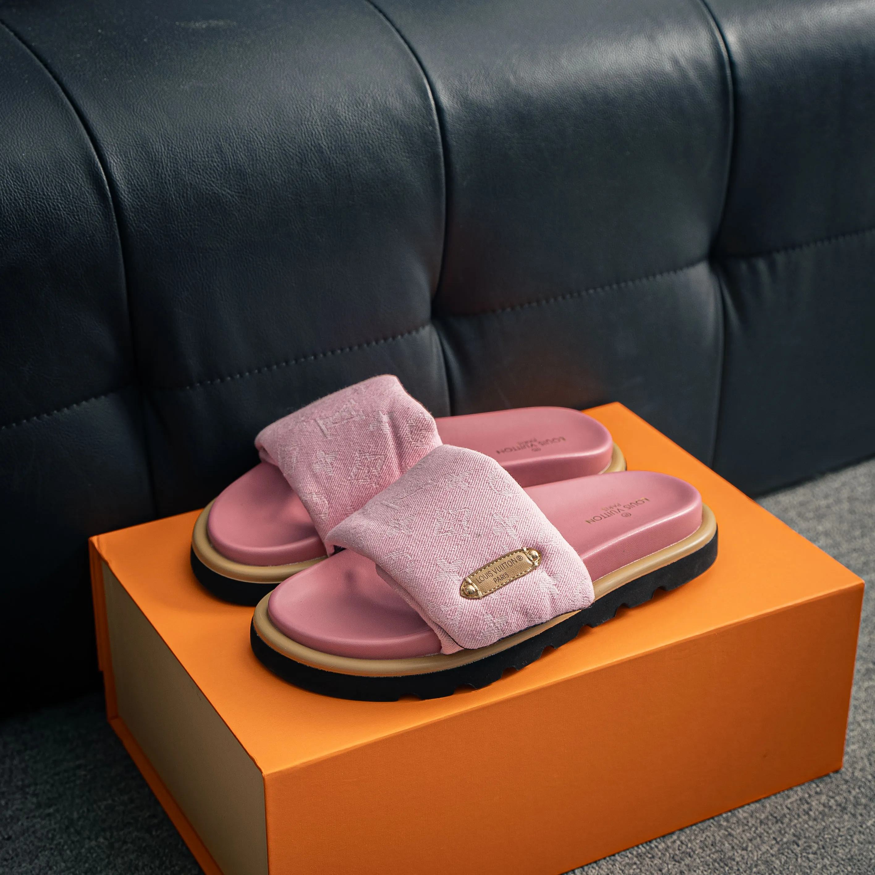 # LOUIS VUITTON ｜ 2026ss /Takashi Murakami x LOUIS VUITTON Sandals 。